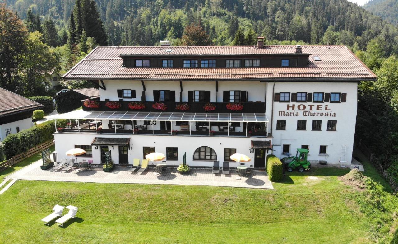 Gaestehaus Hotel Maria Theresia Шлірзе Екстер'єр фото
